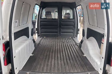 Грузовой фургон Volkswagen Caddy 2011 в 