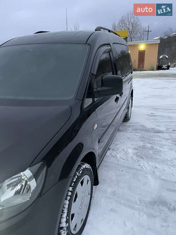 Минивэн Volkswagen Caddy 2015 в Самборе фото 2 Минивэн Volkswagen Caddy 2015 в Самборе