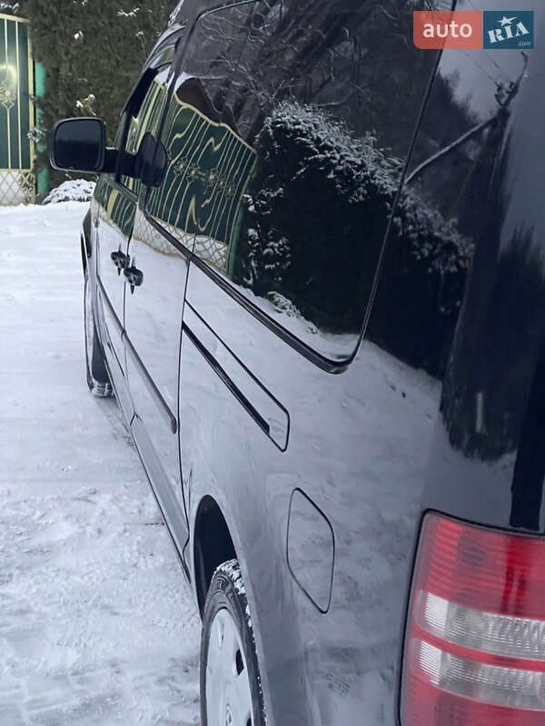 Минивэн Volkswagen Caddy 2015 в Самборе фото 15 Минивэн Volkswagen Caddy 2015 в Самборе