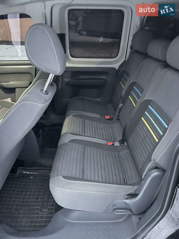 Минивэн Volkswagen Caddy 2015 в Самборе фото 38 Минивэн Volkswagen Caddy 2015 в Самборе
