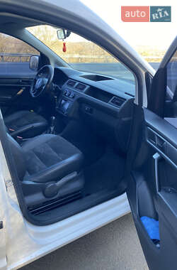 Минивэн Volkswagen Caddy 2016 в 