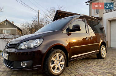 Мінівен Volkswagen Caddy 2013 в Чернівцях