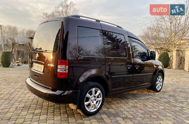 Мінівен Volkswagen Caddy 2013 в Чернівцях