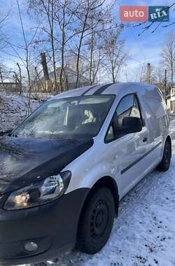 Вантажний фургон Volkswagen Caddy 2013 в Снятині