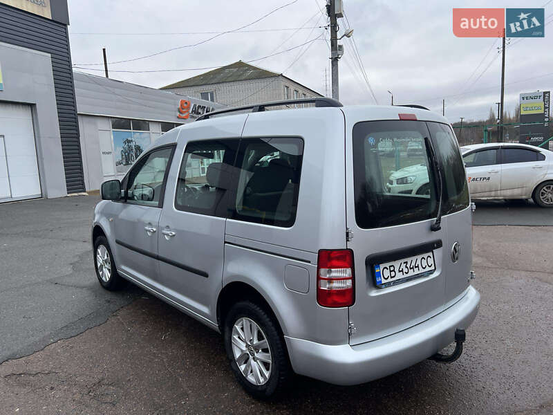 Минивэн Volkswagen Caddy 2011 в Прилуках