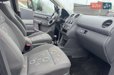 Мінівен Volkswagen Caddy 2012 в Сарнах