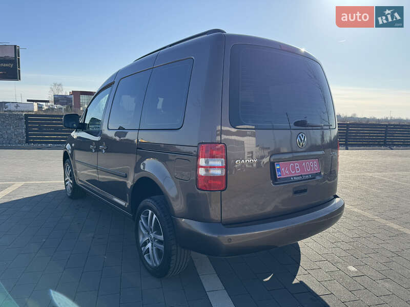 Мінівен Volkswagen Caddy 2012 в Мукачевому