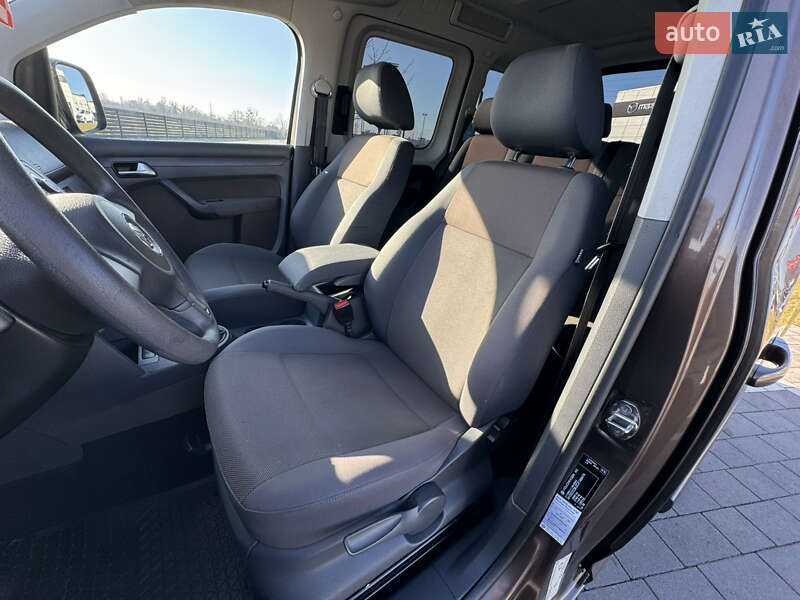 Мінівен Volkswagen Caddy 2012 в Мукачевому