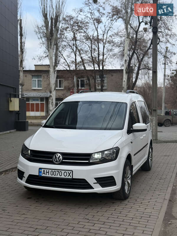 Мінівен Volkswagen Caddy 2016 в Слов'янську