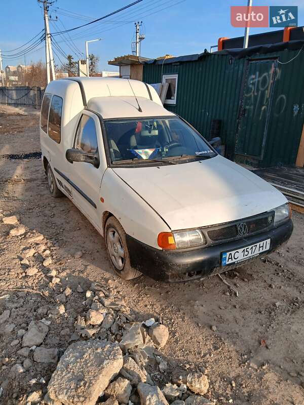 Минивэн Volkswagen Caddy 1997 в Святопетровское