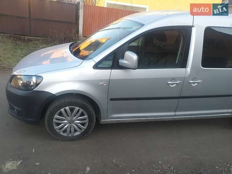 Минивэн Volkswagen Caddy 2015 в Вилке
