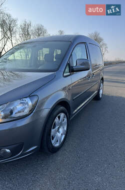 Минивэн Volkswagen Caddy 2012 в Ровно