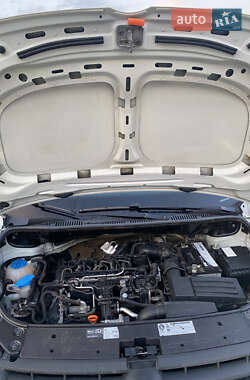 Вантажний фургон Volkswagen Caddy 2012 в 