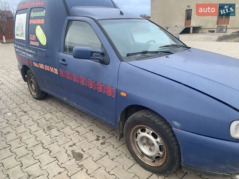 Грузовой фургон Volkswagen Caddy 2001 в Стрые