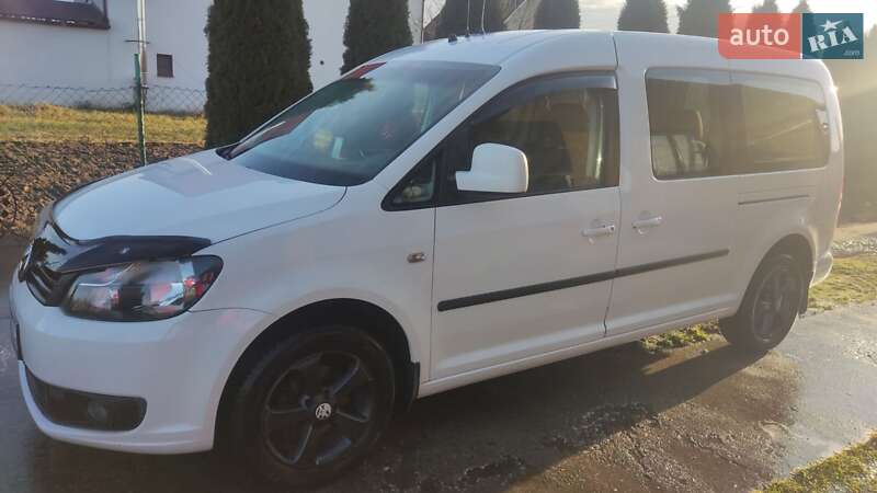 Мінівен Volkswagen Caddy 2011 в Хусті