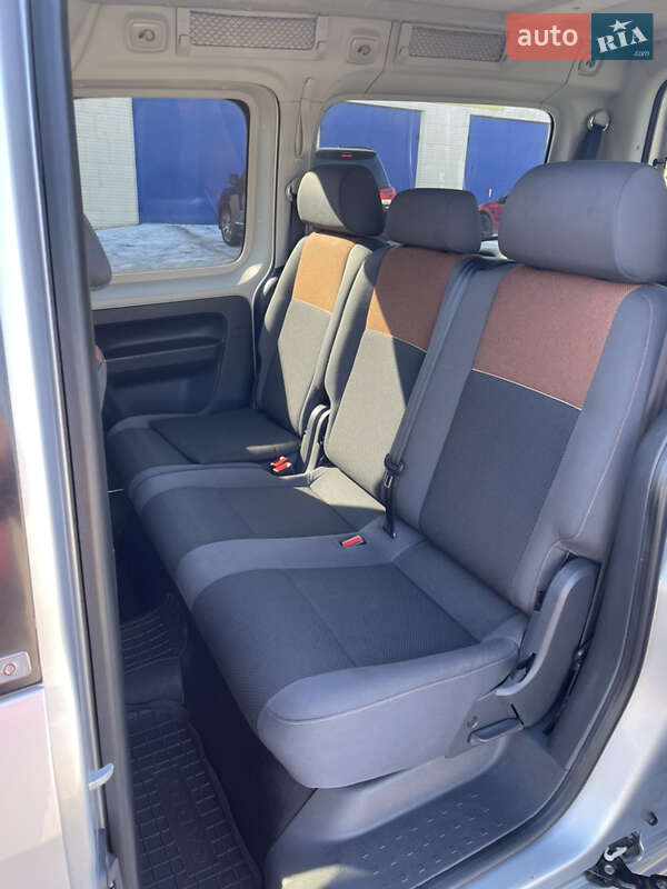Мінівен Volkswagen Caddy 2013 в Кривому Розі