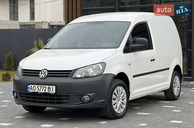 Вантажний фургон Volkswagen Caddy 2012 в Ужгороді