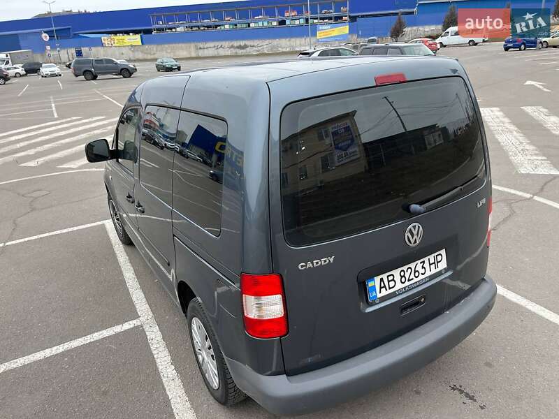 Минивэн Volkswagen Caddy 2009 в Виннице