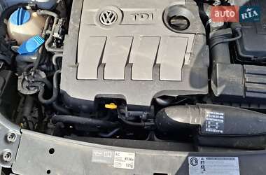 Грузовой фургон Volkswagen Caddy 2015 в 