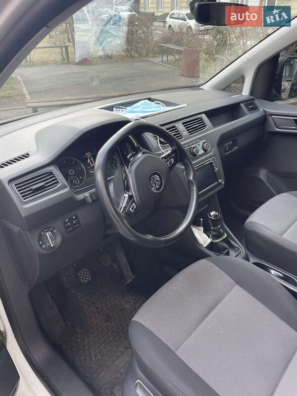 Рефрижератор Volkswagen Caddy 2016 в Киеве