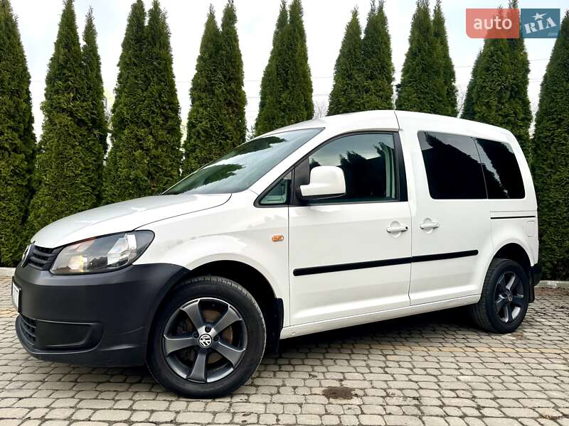 Минивэн Volkswagen Caddy 2015 в Трускавце