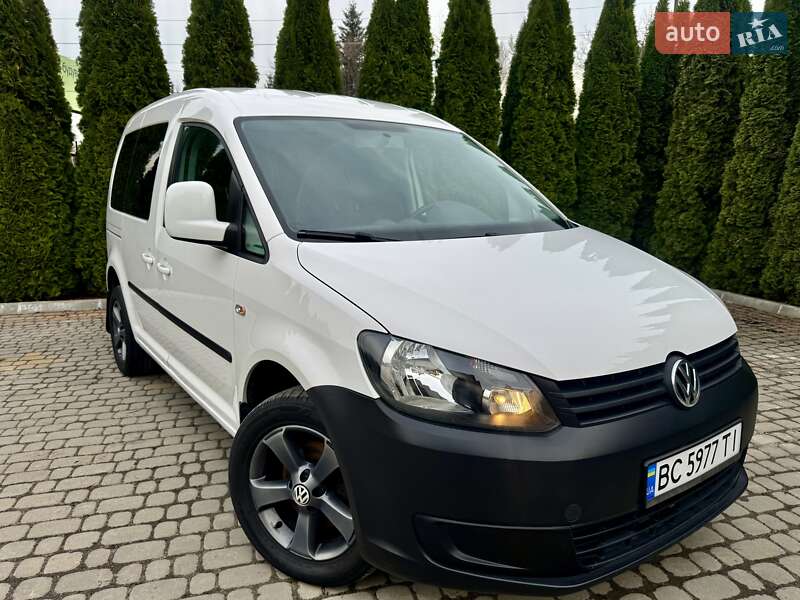 Минивэн Volkswagen Caddy 2015 в Трускавце