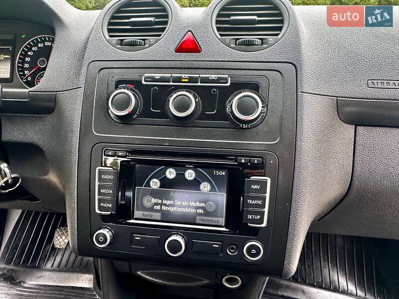 Минивэн Volkswagen Caddy 2015 в Трускавце