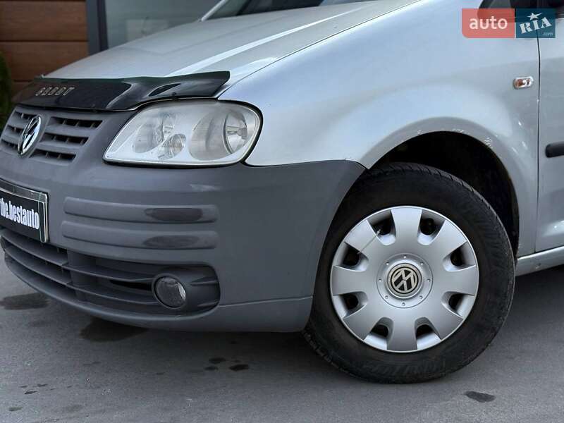 Мінівен Volkswagen Caddy 2010 в Рівному