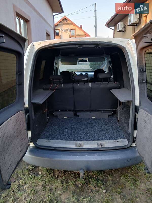 Минивэн Volkswagen Caddy 2007 в Ужгороде