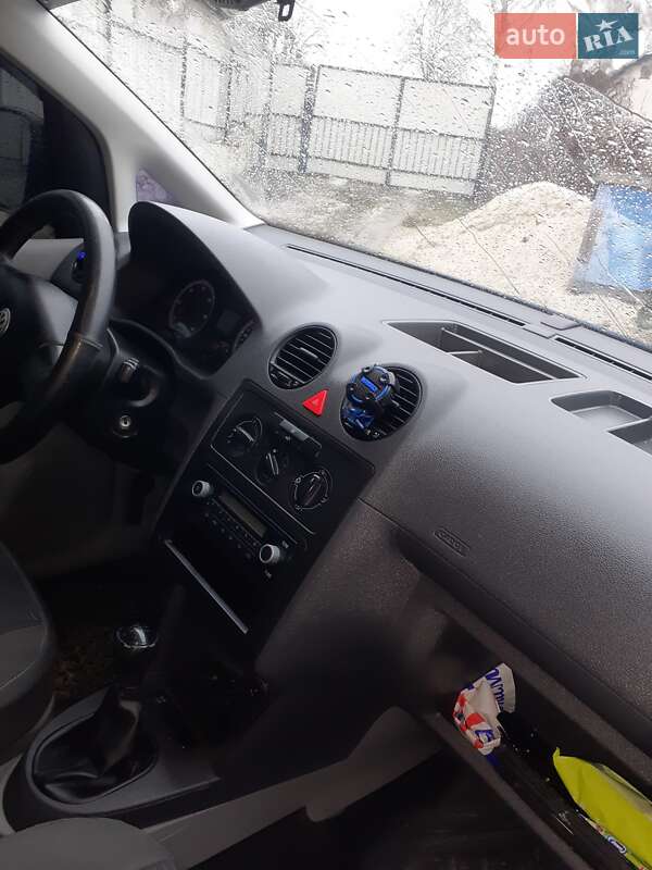 Минивэн Volkswagen Caddy 2008 в 