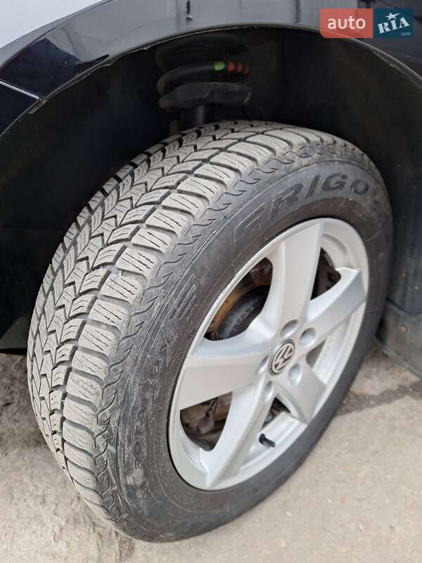 Минивэн Volkswagen Caddy 2013 в Чернигове