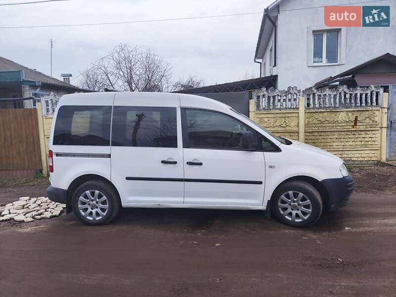 Минивэн Volkswagen Caddy 2008 в Нежине