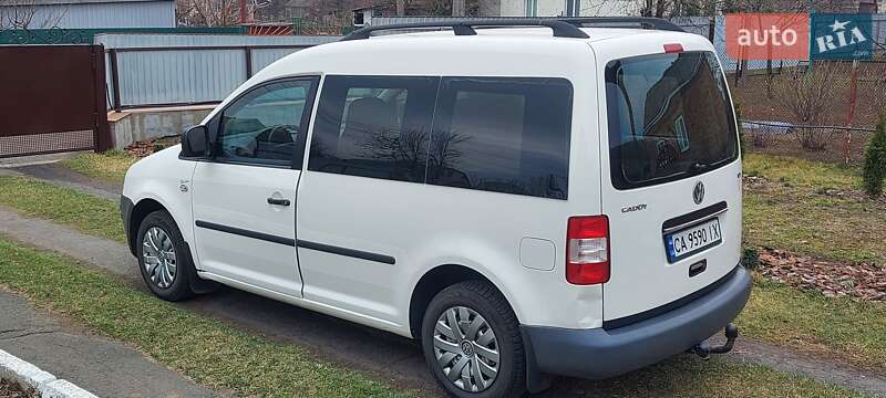 Минивэн Volkswagen Caddy 2008 в Городище