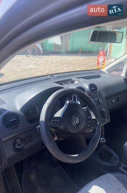 Минивэн Volkswagen Caddy 2011 в 