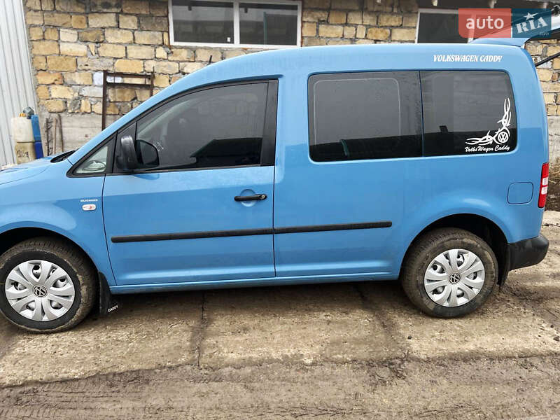 Мінівен Volkswagen Caddy 2010 в 