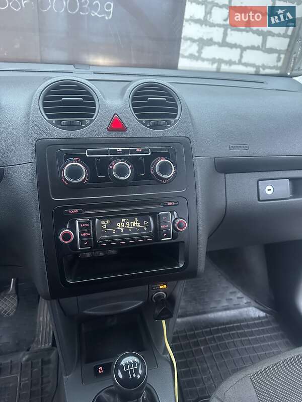 Минивэн Volkswagen Caddy 2012 в Буче фото 17 Минивэн Volkswagen Caddy 2012 в Буче