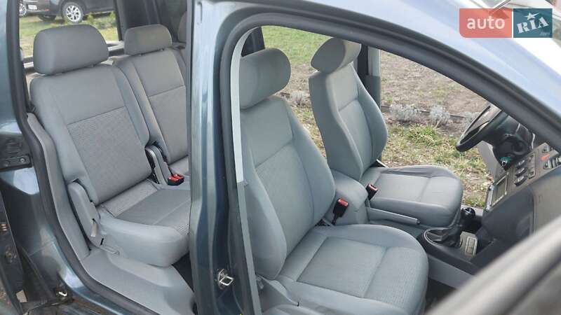 Минивэн Volkswagen Caddy 2008 в Житомире