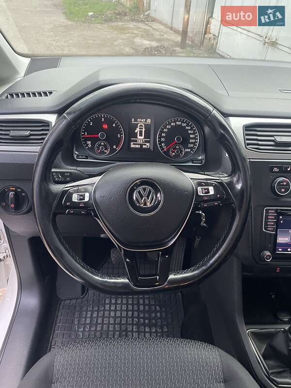 Мінівен Volkswagen Caddy 2016 в Одесі