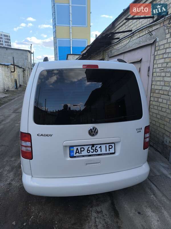 Мінівен Volkswagen Caddy 2012 в Києві