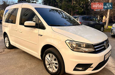 Минивэн Volkswagen Caddy 2016 в 