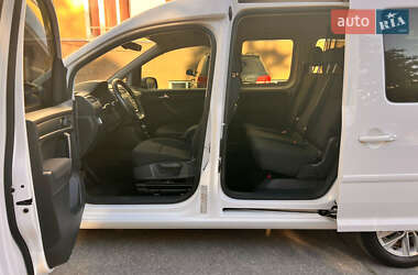 Минивэн Volkswagen Caddy 2016 в 
