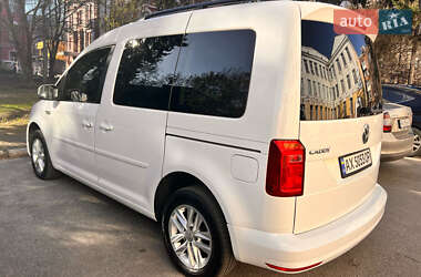 Минивэн Volkswagen Caddy 2016 в 