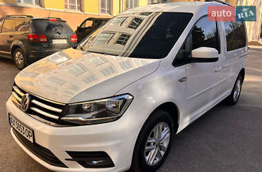 Минивэн Volkswagen Caddy 2016 в 