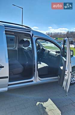 Минивэн Volkswagen Caddy 2011 в 