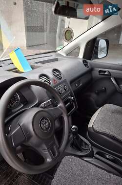 Минивэн Volkswagen Caddy 2014 в 