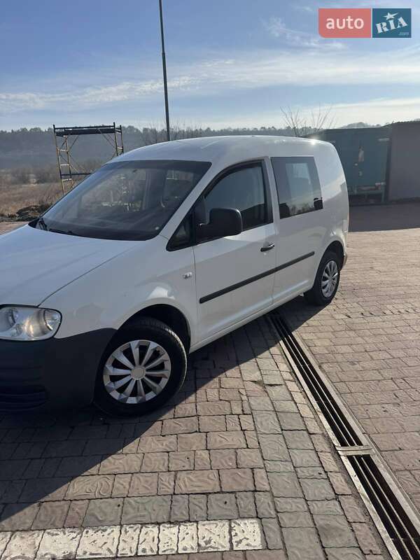 Минивэн Volkswagen Caddy 2005 в 