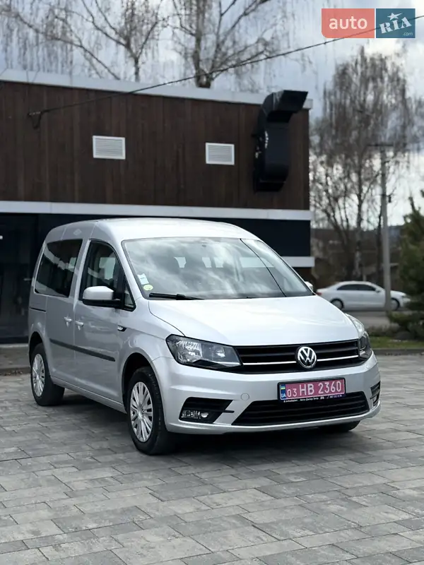 Мінівен Volkswagen Caddy 2016 в 