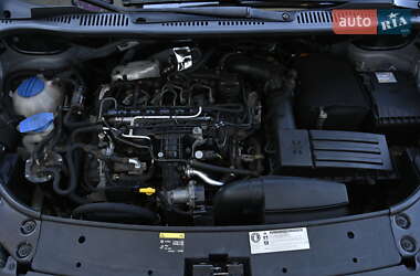 Минивэн Volkswagen Caddy 2013 в 