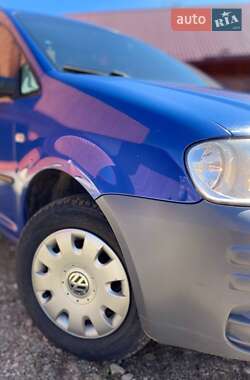 Минивэн Volkswagen Caddy 2010 в 