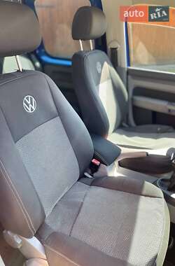 Минивэн Volkswagen Caddy 2010 в 